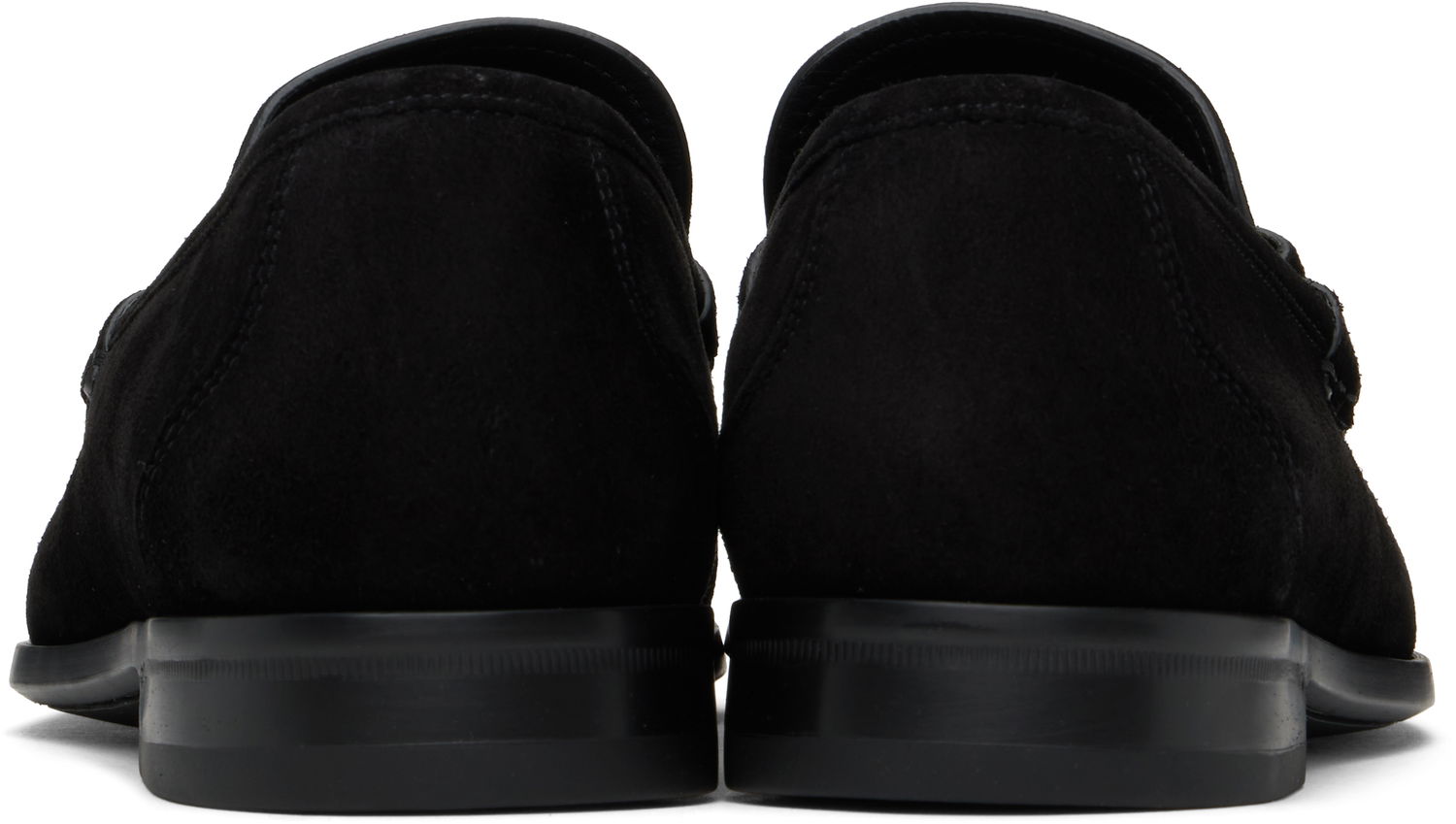 Кецове и обувки FERRAGAMO Salvatore Ferragamo Gancini Ornament Suede Loafers Черно | 778758, 1