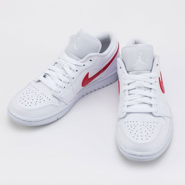Кецове и обувки Jordan Air Jordan 1 Low "University Red" W Бяло | AO9944-161, 2