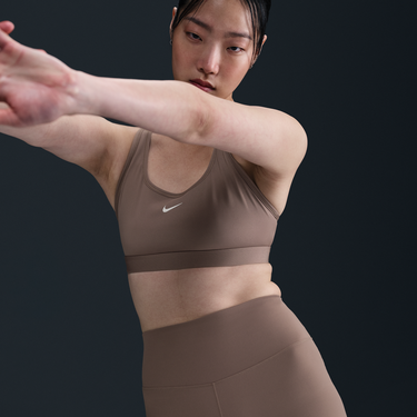 Суитчър Nike One High-Waisted 5" Bike Shorts Кафяво | FN3211-233, 3