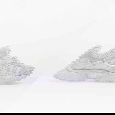 Кецове и обувки Nike V5 RNR 'White Metallic Silver' W Бяло | HQ7901-101, 2