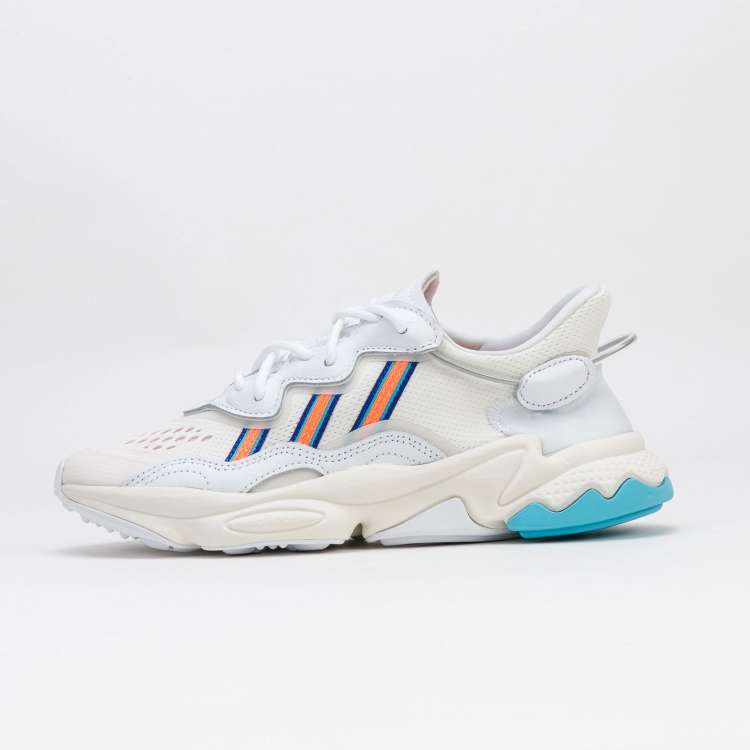 Кецове и обувки adidas Originals Ozweego W Бяло | EF4290, 0