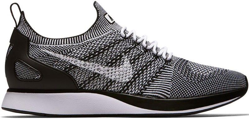 Кецове и обувки Nike Mariah Flyknit Racer Oreo Черно | 918264-102, 0