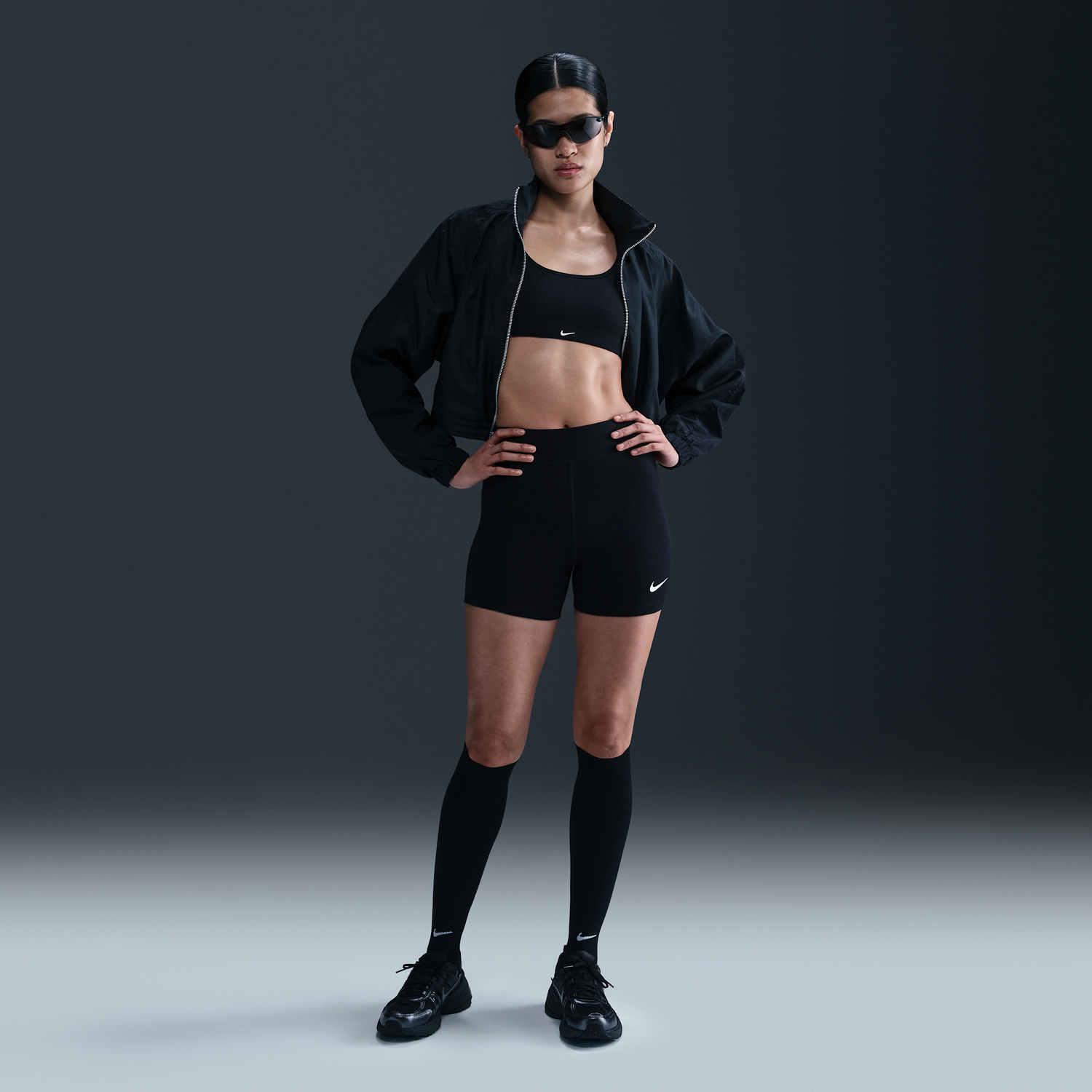 Ветровка Nike Sportswear Classic High-Waisted Bike Shorts Черно | HJ1019-010, 0