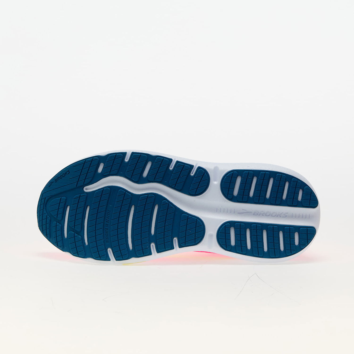 Кецове и обувки Brooks Ghost Max 2 W Розово | 1204201B-688, 1