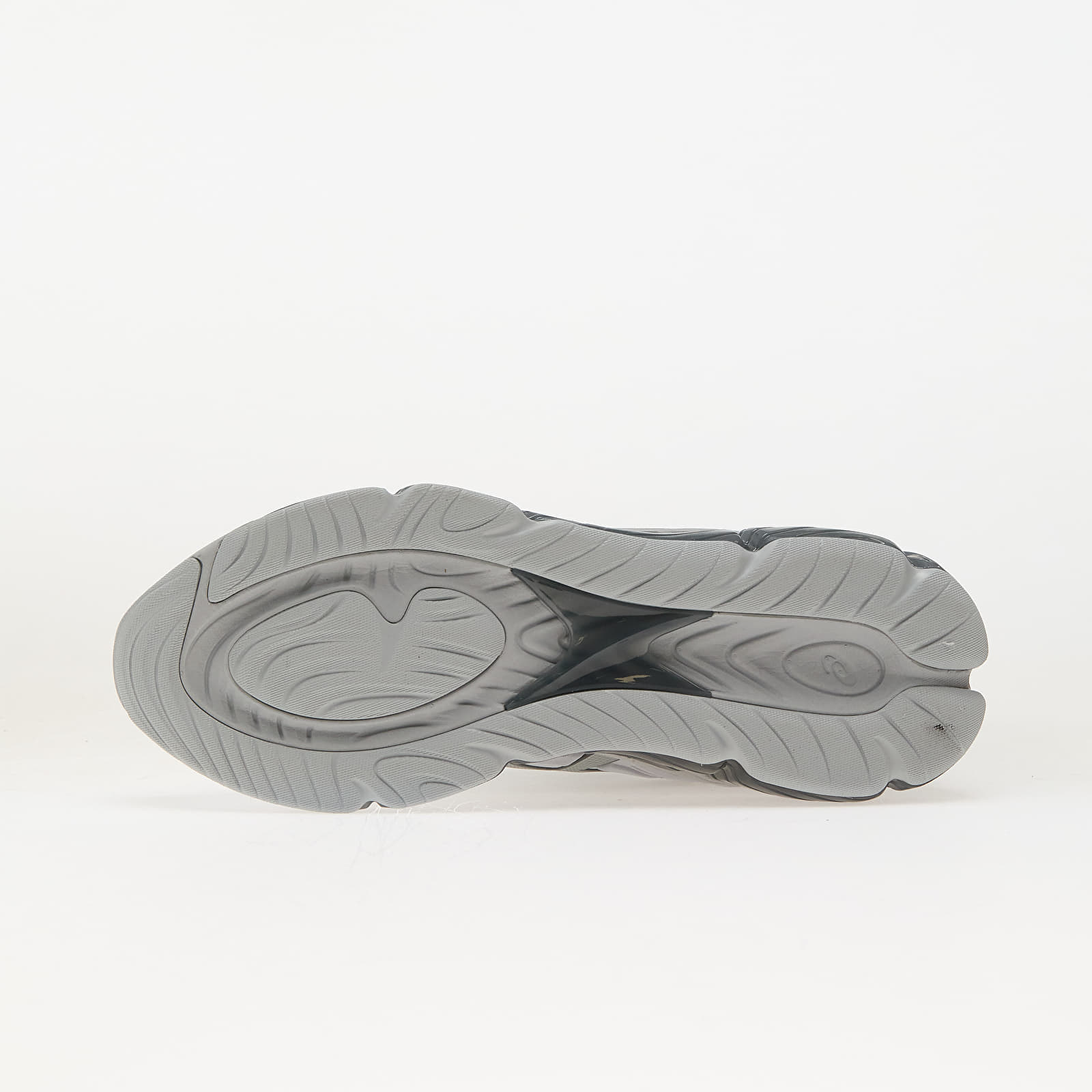 Gel-Quantum 360 Viii Emboss, 1