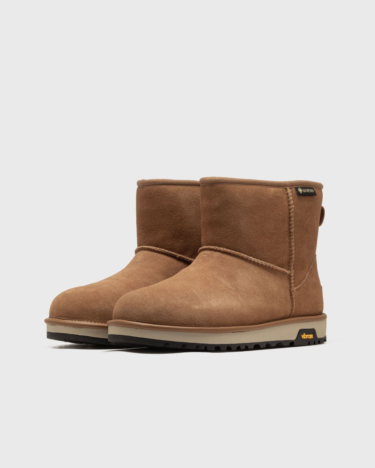 Кецове и обувки UGG Classic Mini GTX Boots Кафяво | 1171571-CHE, 1