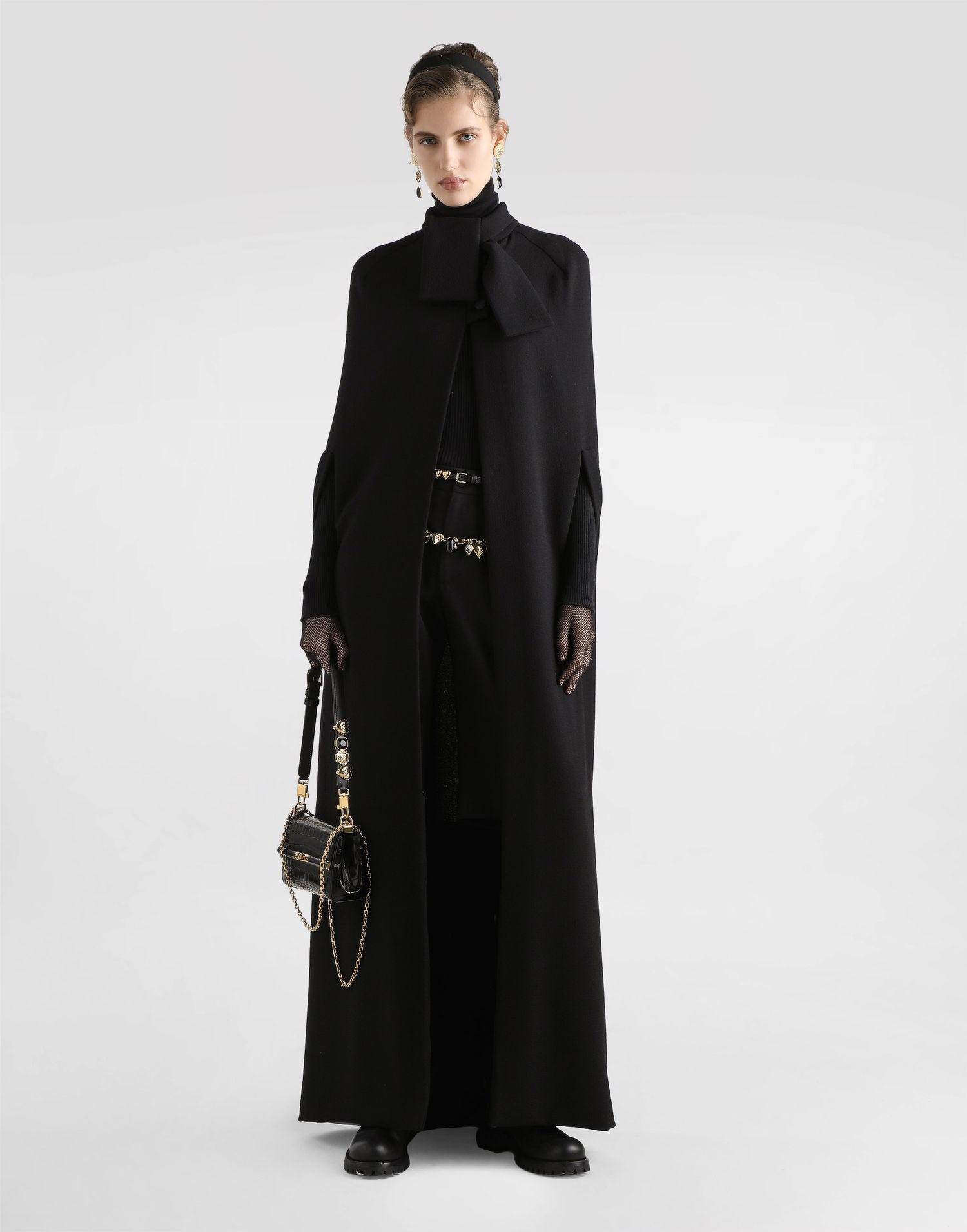 Яке Dolce & Gabbana Dolce & Gabbana Wool Crêpe Cape Черно | F0W3ZTFU2TZN0000, 1
