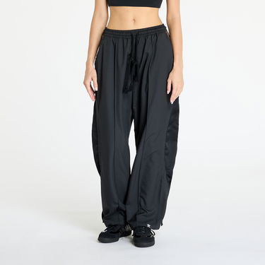 Спортни панталони adidas Originals Black Cropped Track Pants Черно | JI9639, 3