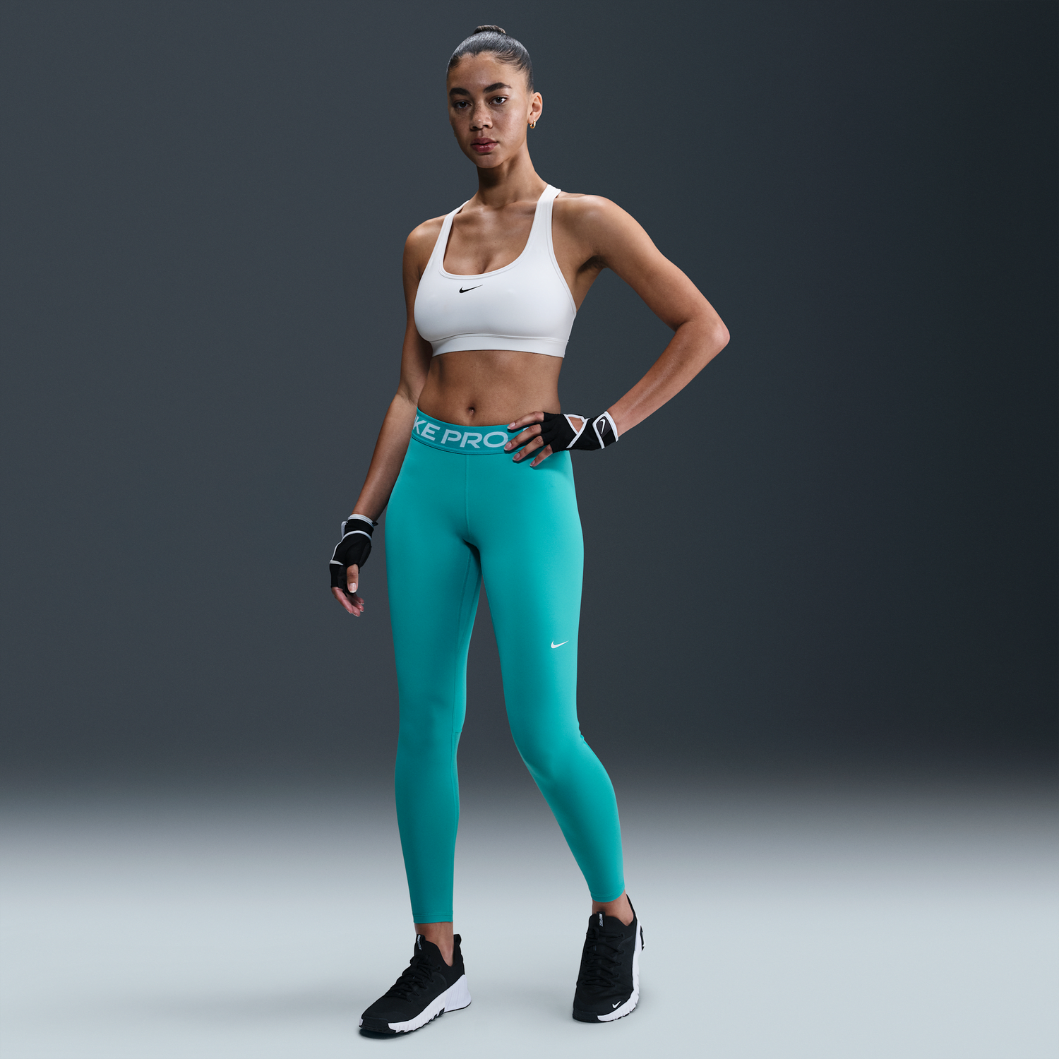 Клинове Nike Pro Mid-Rise Leggings Тюркоазено | CZ9779-345, 0
