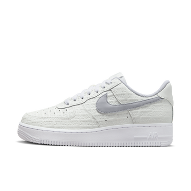Кецове и обувки Nike Air Force 1 Low '07 "Since 1982" W Бяло | FJ4823-100, 0