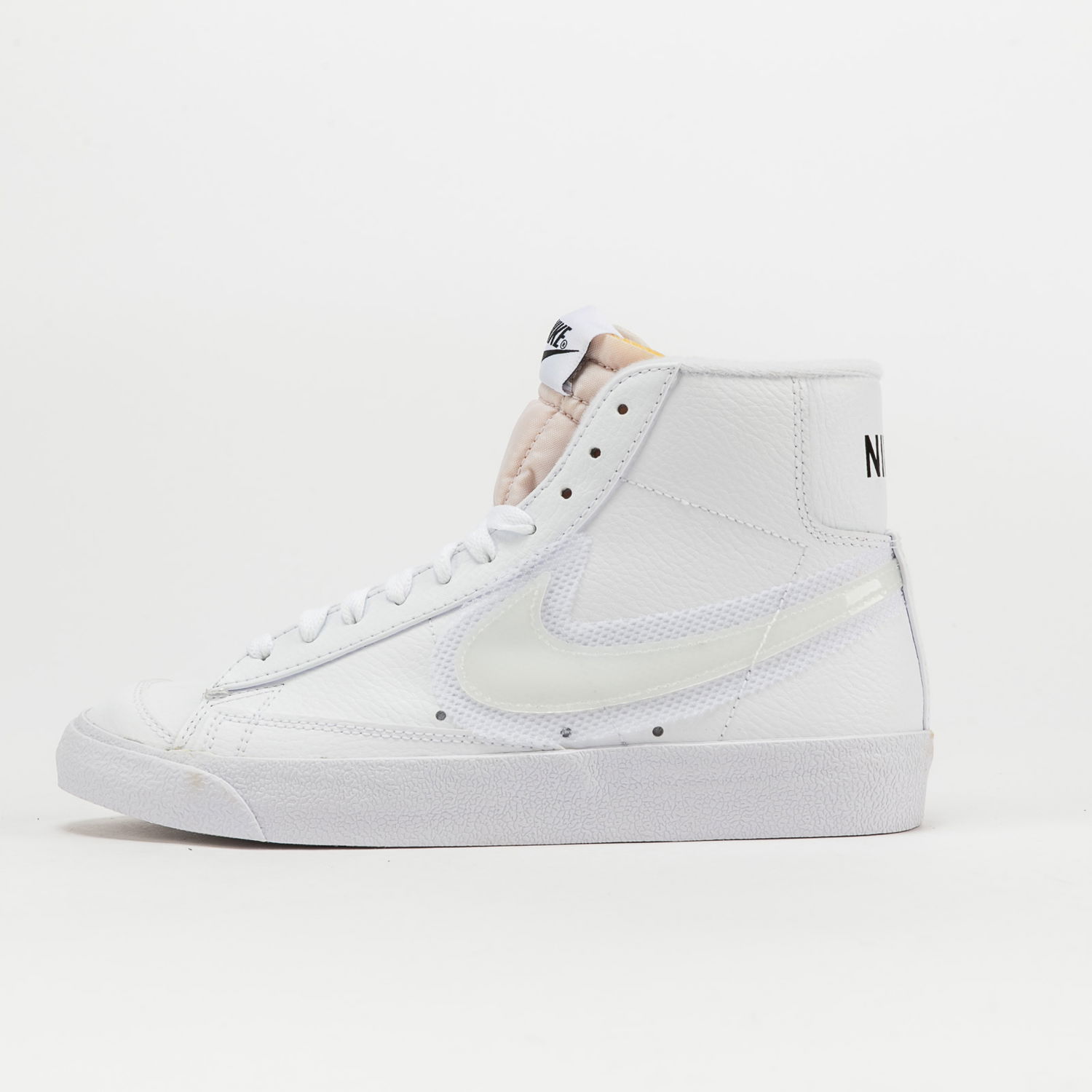 Кецове и обувки Nike WMNS Blazer Mid '77 Бяло | DD0502-100, 0