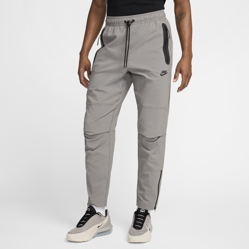 Панталони Nike Tech Pants Сиво | HM8241-014