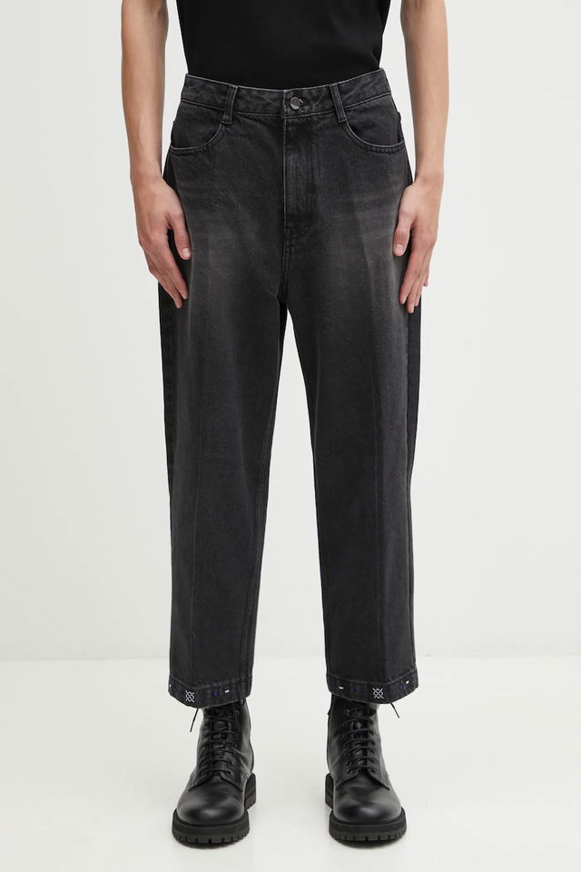 Relaxed Fit Cropped Denim Jeans with Embroidered Cuffs