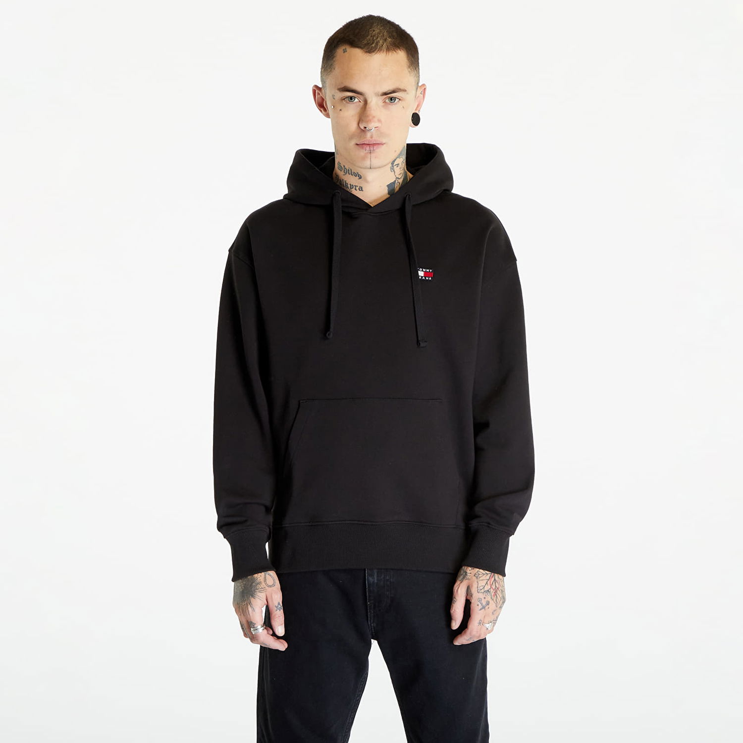 Суитчър Tommy Hilfiger Tommy Jeans Relaxed Badge Hoodie Black Черно | DM0DM16369 BDS, 0