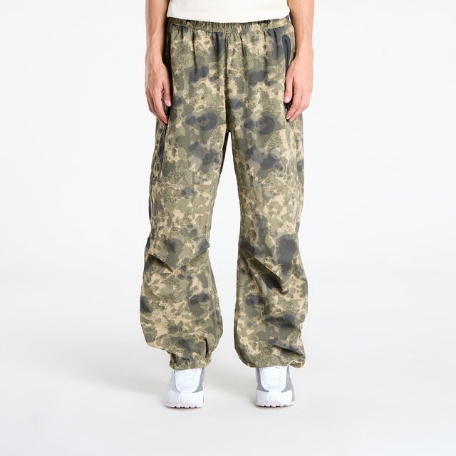 Tech Dri-FIT Woven Camo Loose-Fit Pants