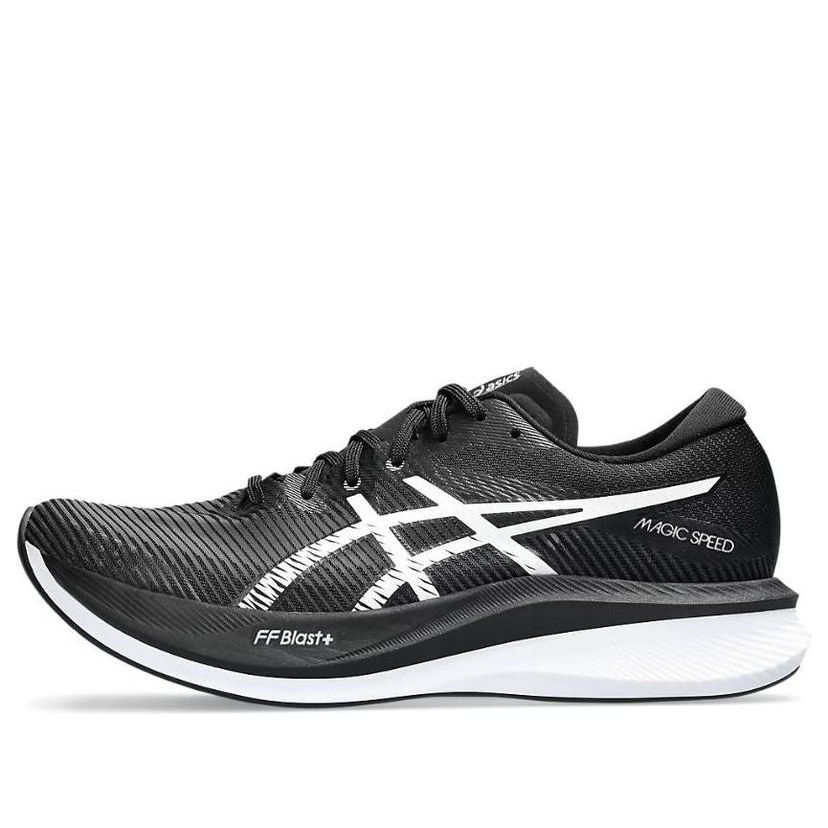 Кецове и обувки Asics Magic Speed 3 Черно | 1011B703-001