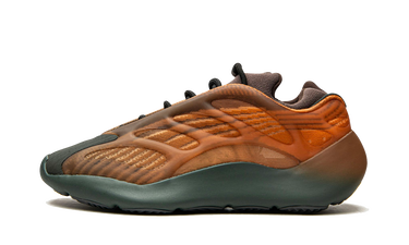 Кецове и обувки adidas Yeezy Yeezy 700 V3 Copper Fade 6.5 Кафяво | GY4091, 0