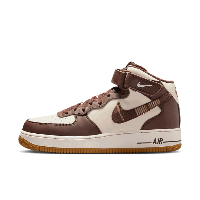 Кецове и обувки Nike Air Force 1 Mid '07 LX "Pale Ivory" Кафяво | DV0792-100, 0