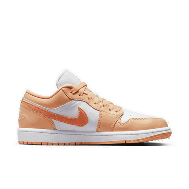 Кецове и обувки Jordan Air Jordan 1 Low "Sunset Haze" W Оранжево
 | DC0774-801, 2