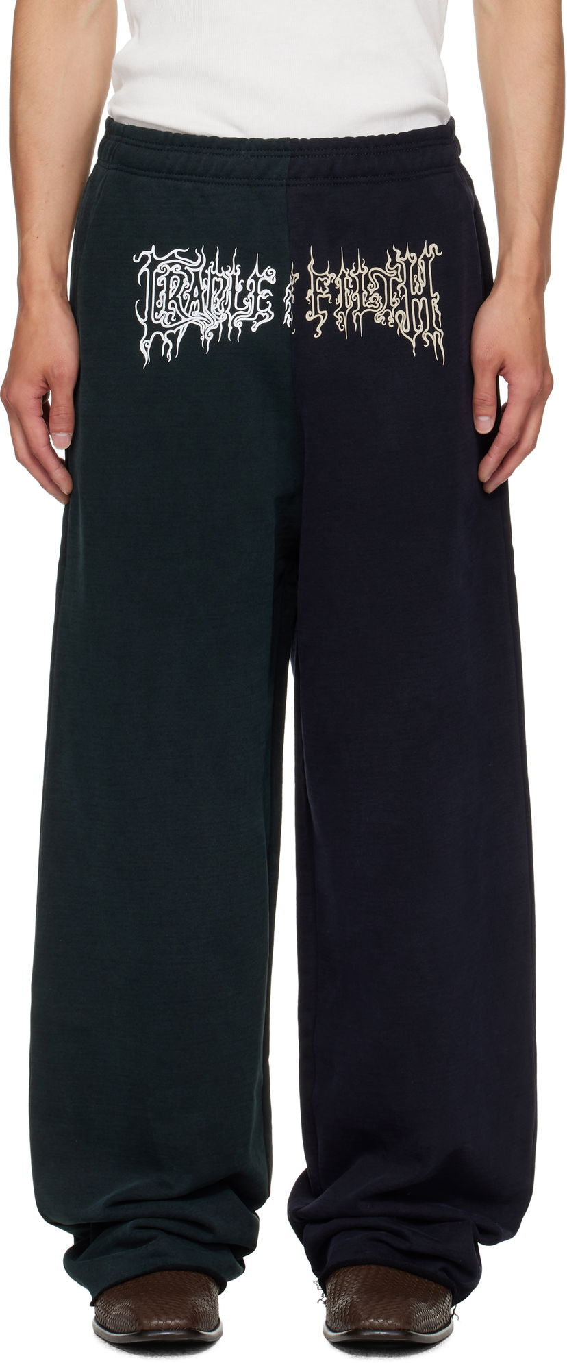 Спортни панталони VETEMENTS Vetements Cradle of Filth Cut-Up Baggy Sweatpants Зелено | UCF76SP850EN