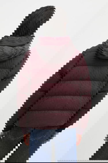 Пухо яке C.P. Company Outerwear Bi-Tm Hooded Puffer Jacket Бургунди | 17CMOW266A110185G, 2