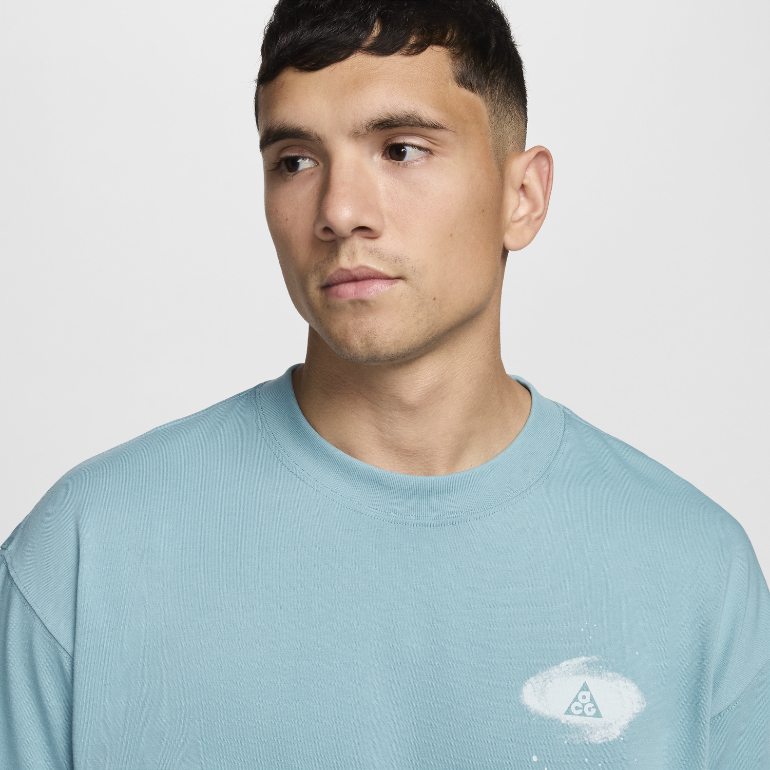 Тениска Nike ACG OC Galaxy T-Shirt in Denim Turqoise, Size Large | END. Clothing Синьо | FZ5275-464, 1