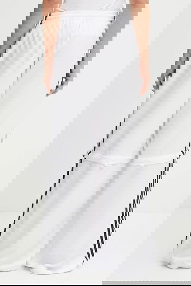 Спортни панталони adidas Originals adidas Originals Oversized Trackpants Бяло | KE7571, 1