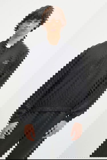 Яке бомбър Maison Margiela MM6 Maison Margiela x Salomon Bomber Jacket Черно | SH0AM0056, 0