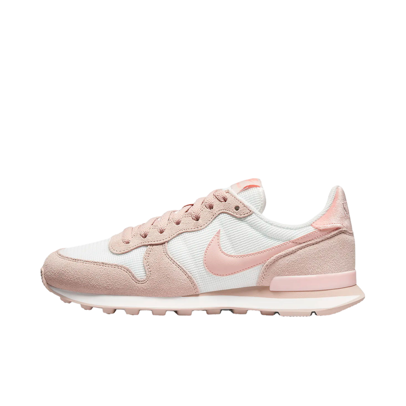 Кецове и обувки Nike Internationalist W Сиво | DR7877-100