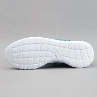 Кецове и обувки Nike Roshe One KJCRD Синьо | 777429-400, 4