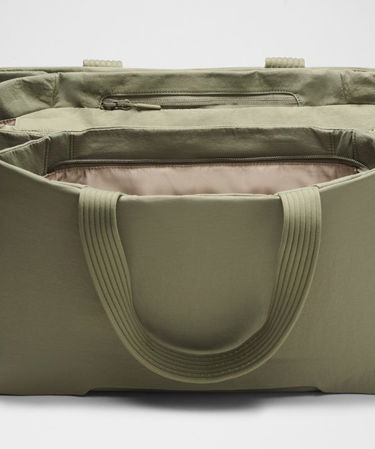 Голяма пазарска чанта lululemon lululemon 18L Triple-Compartment Tote Bag Зелено | prod20000687, 8