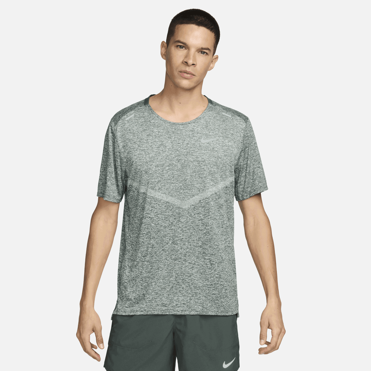 Тениска Nike Rise 365 Dri-FIT Зелено | CZ9184-338, 0