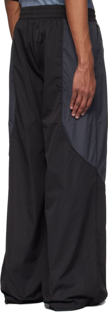 Спортни панталони Han Kjøbenhavn Han Kjobenhavn Panelled Track Pants Черно | M-134351, 2