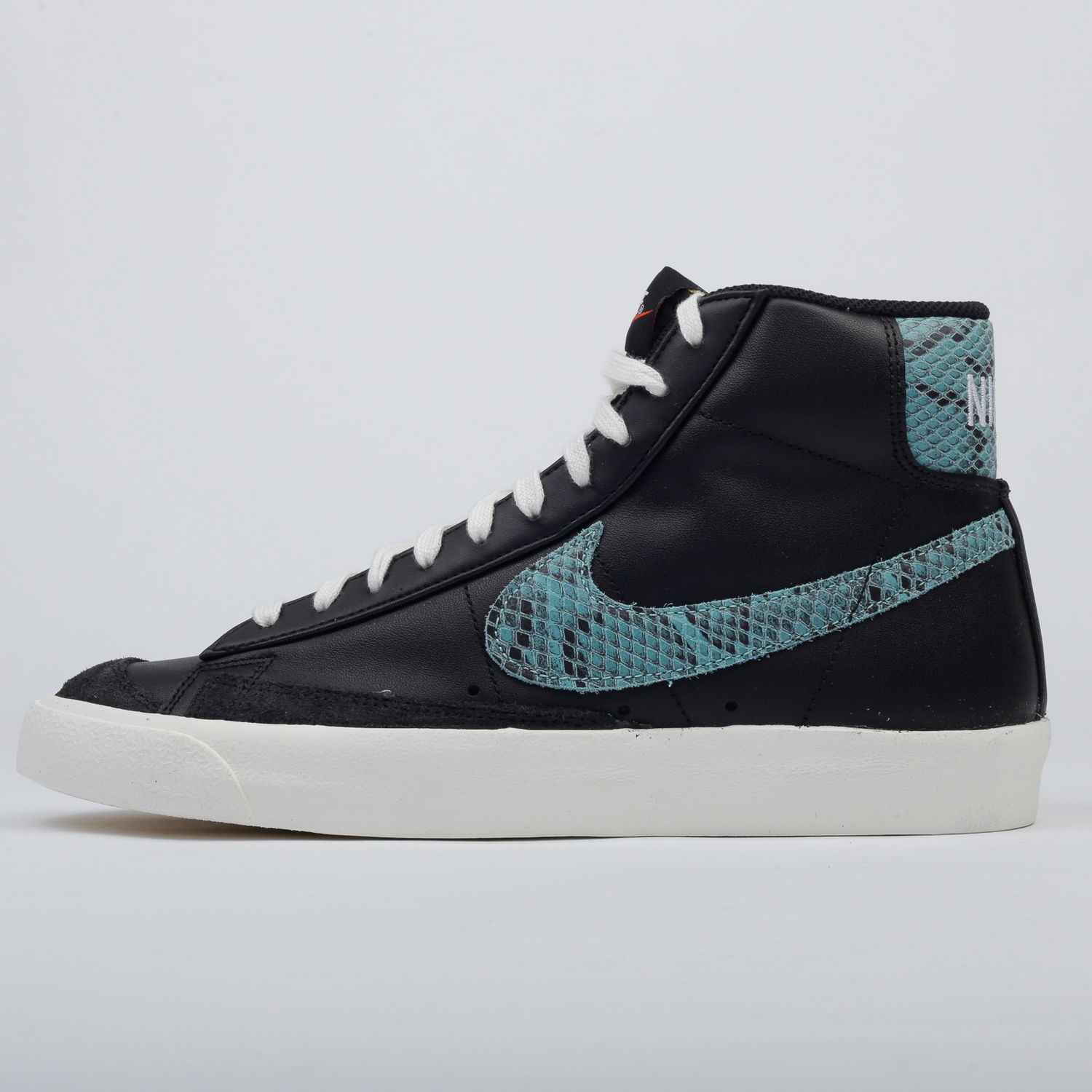 Кецове и обувки Nike Blazer Mid '77 Vintage WE Reptile Черно | CI1176-001, 0