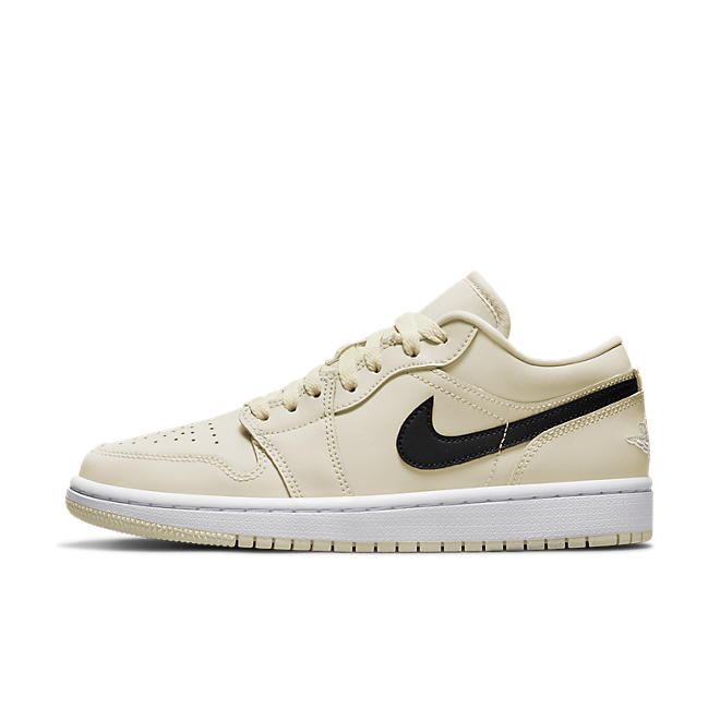 Кецове и обувки Jordan Air Jordan 1 Low "Coconut Milk" W Бяло | DC0774-121, 0