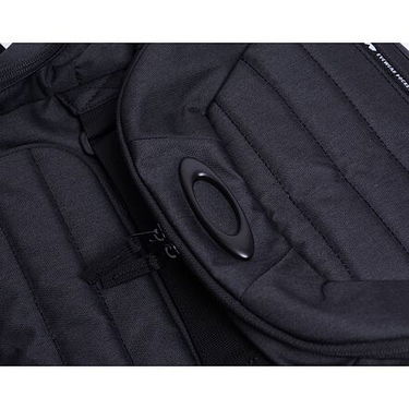 Раница OAKLEY Oakley Enduro 3.0 Big Backpack Черно | FOS900737-02EU, 3