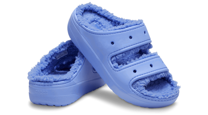 Кецове и обувки Crocs Classic Cozzzy Sandals Синьо | 207446-5Q6, 1
