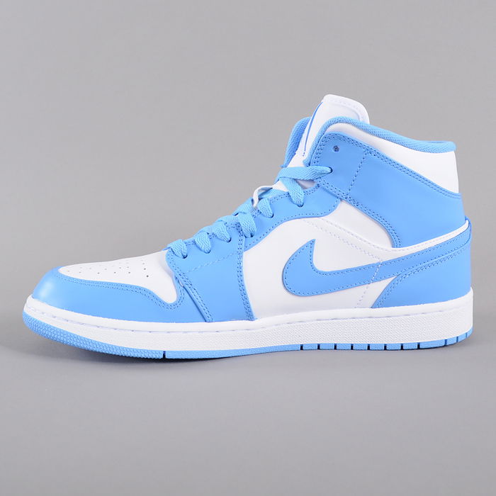 Кецове и обувки Jordan Air Jordan 1 Mid "UNC" Синьо | 554724-106, 0