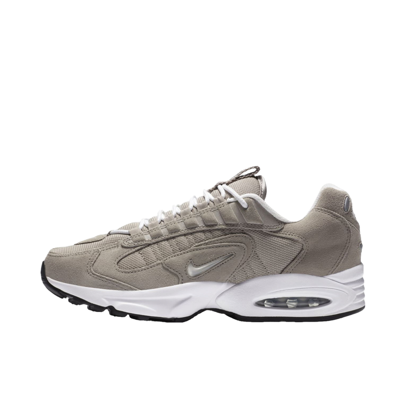 Кецове и обувки Nike Air Max Triax LE Grey Suede Сиво | CT0171-001