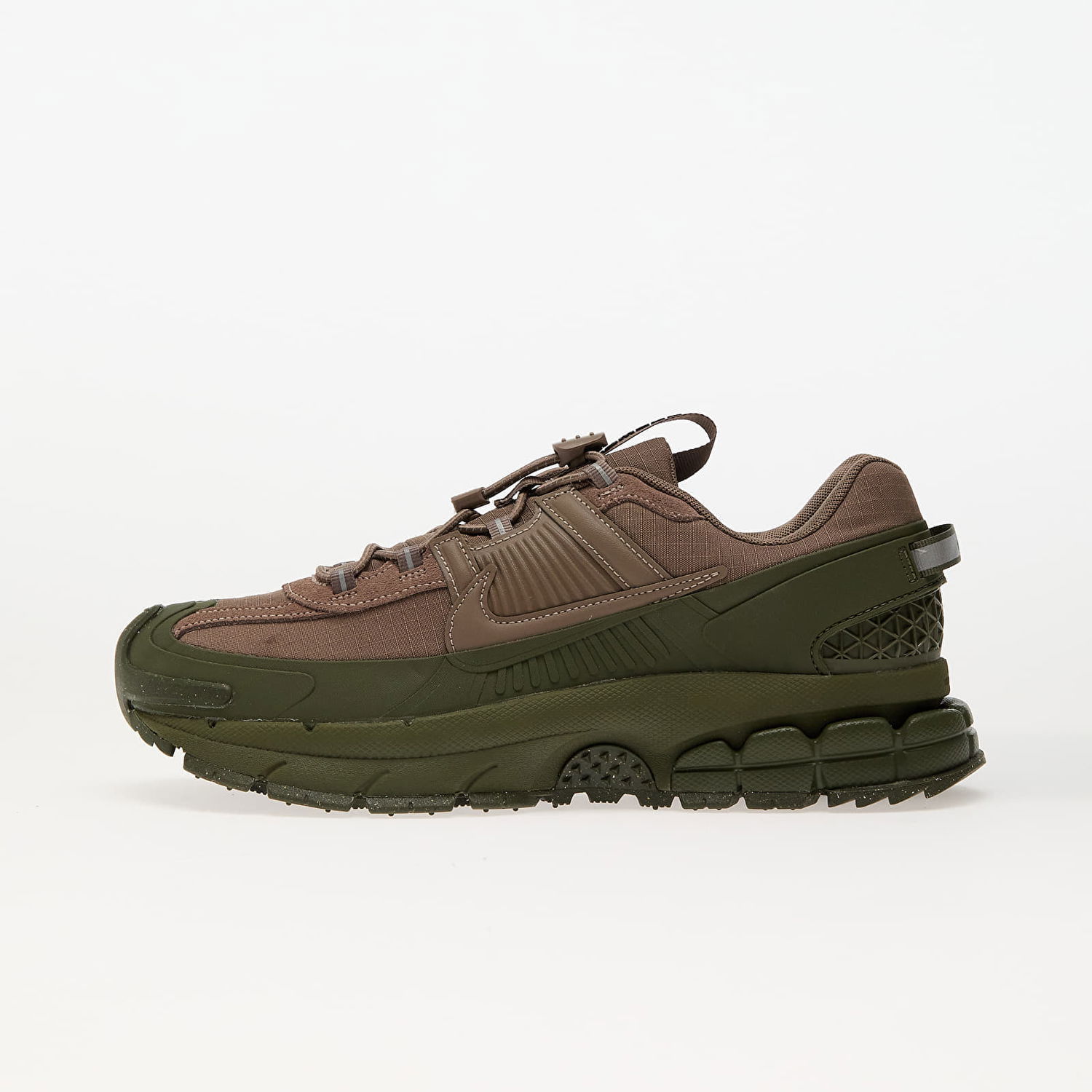 Кецове и обувки Nike Air Zoom Vomero 5 Roam Зелено | FV2295-201, 0