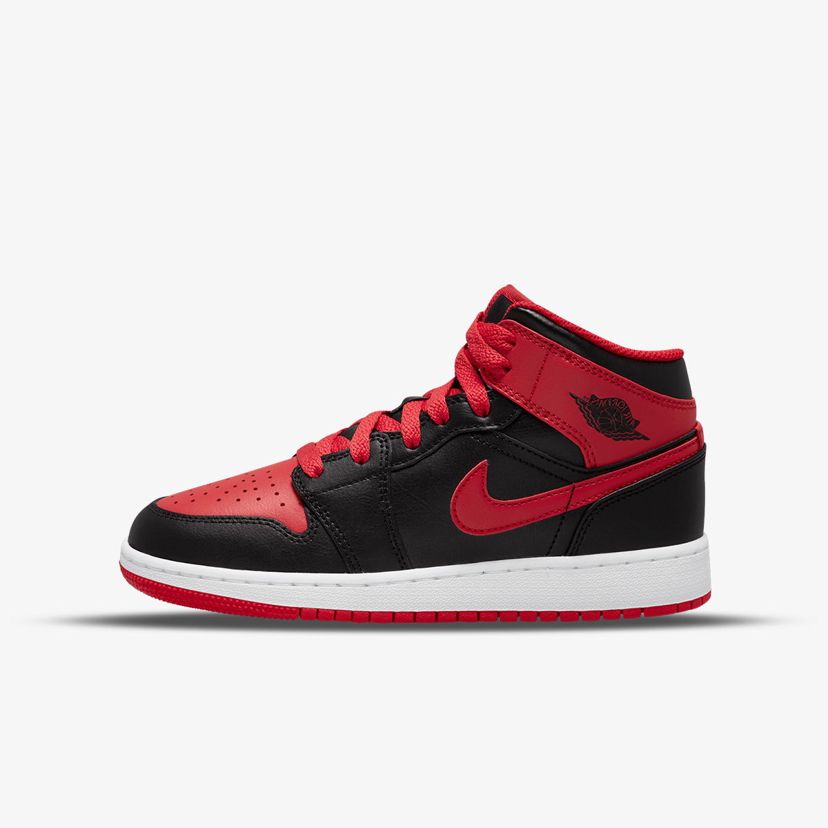 Кецове и обувки Jordan Air Jordan 1 Mid Червено | DQ8423-060, 0