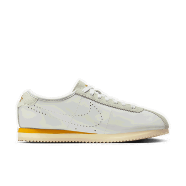 Кецове и обувки Nike Cortez Leather Бяло | HQ1841-100, 2