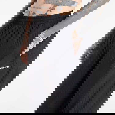 Спортни панталони adidas Originals Loose Fit Track Pants with Red Block Stripes Многоцветен | KE0869, 1