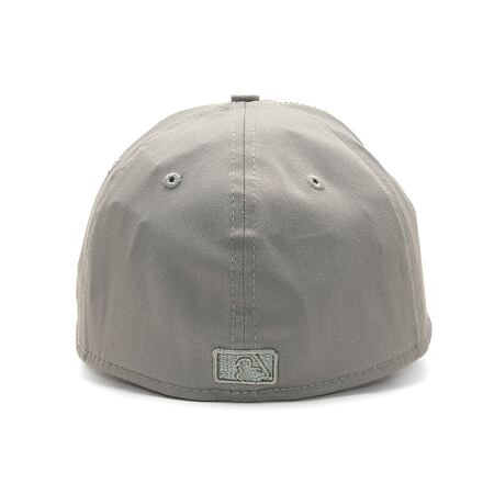 Шапка с козирка New Era 39THIRTY MLB League Essential New York Yankees - Graphite Сиво | 60503617, 1