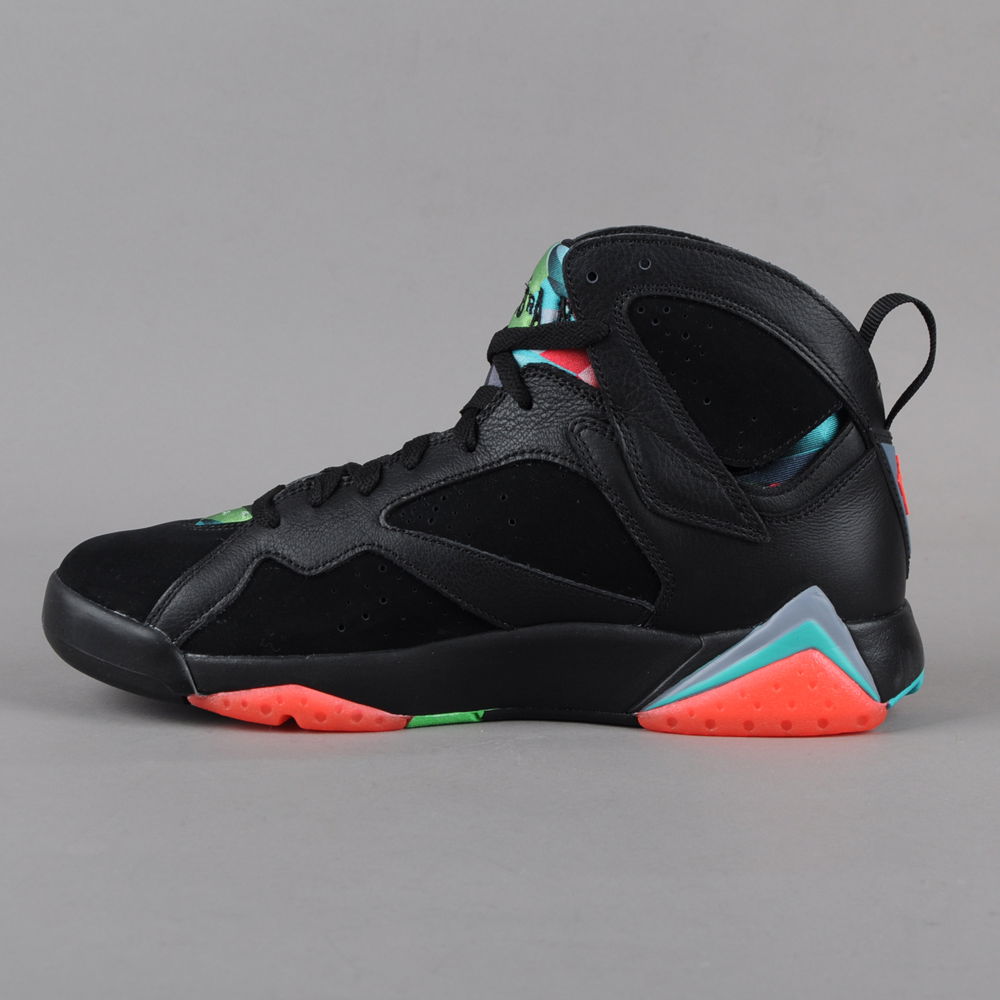 Кецове и обувки Jordan Air Jordan 7 Retro 30th "Barcelona Nights" Черно | 705350-007, 0