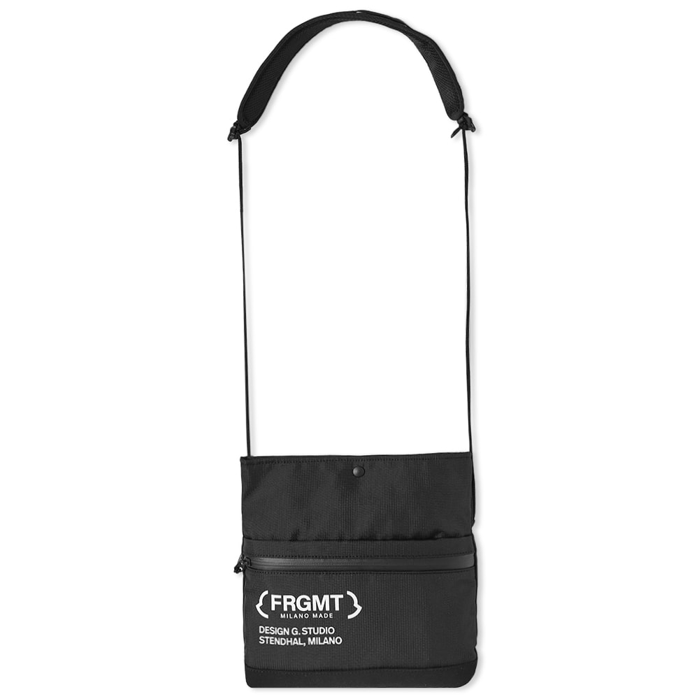 Чанта през рамо Moncler Genius x Fragment Sacoche Side Bag Черно | 5L000-01-M2471-999, 0