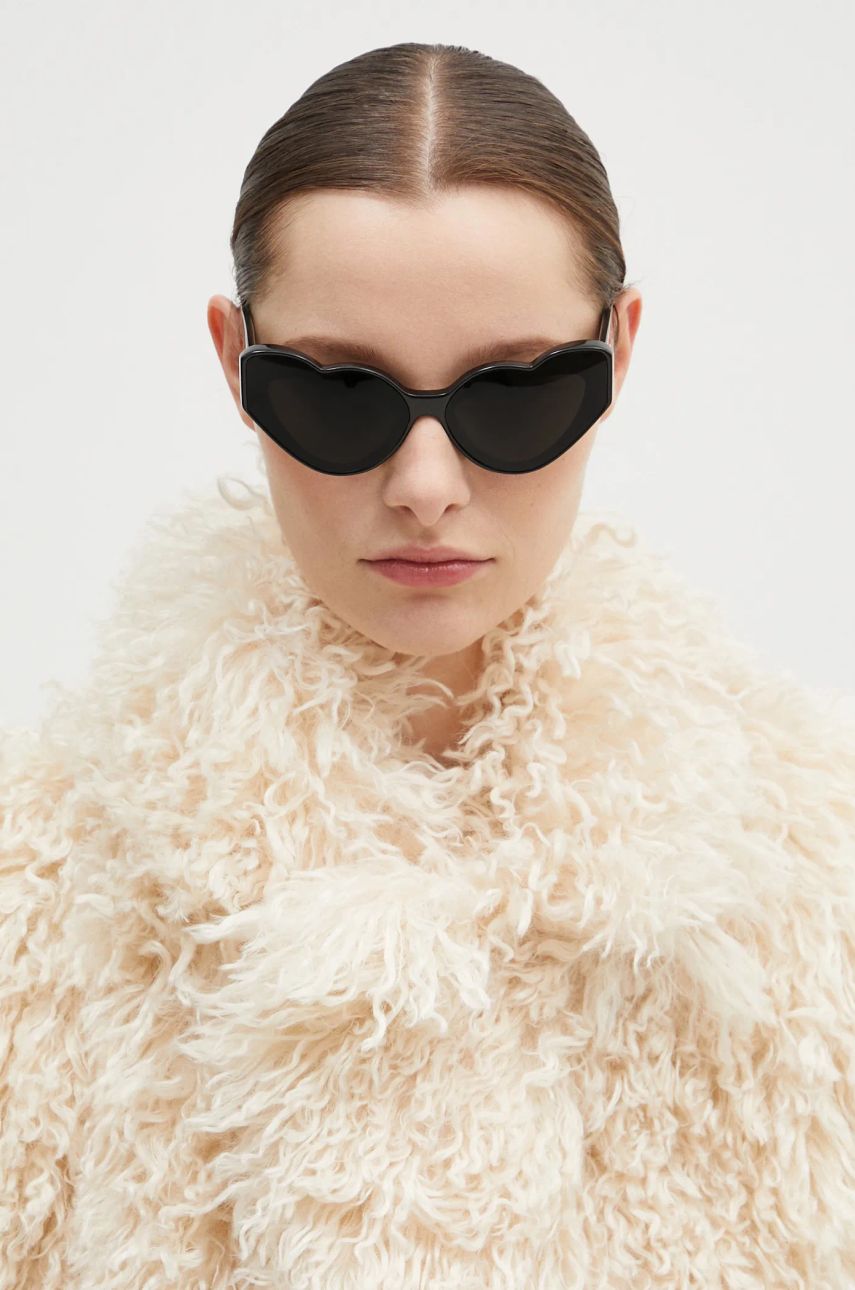 Слънчеви очила Fiorucci Heart Black Sunglasses Черно | U01FPASU133AC03BK01, 0