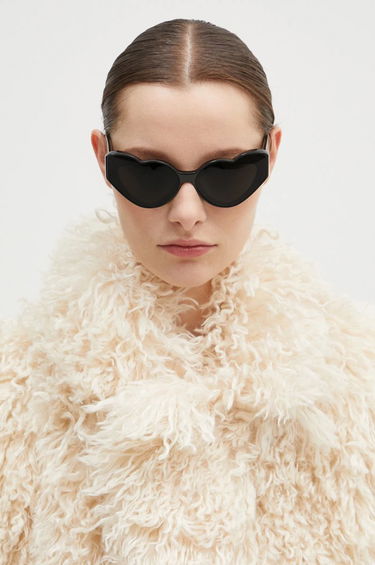 Слънчеви очила Fiorucci Heart Black Sunglasses Черно | U01FPASU133AC03BK01, 0