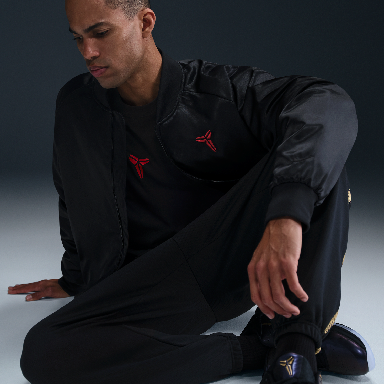 Яке бомбър Nike Kobe Therma-FIT Insulated Jacket Черно | HQ4695-010, 1