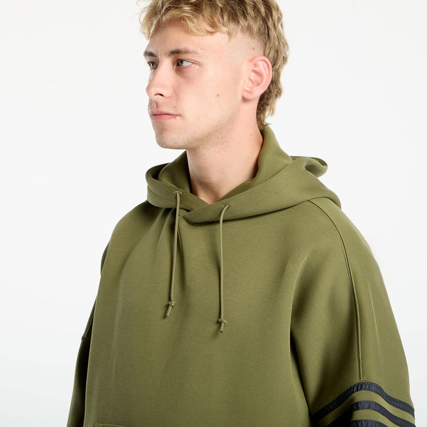 Суитчър adidas Performance Neuclassics Hoodie Зелено | HZ3739, 1